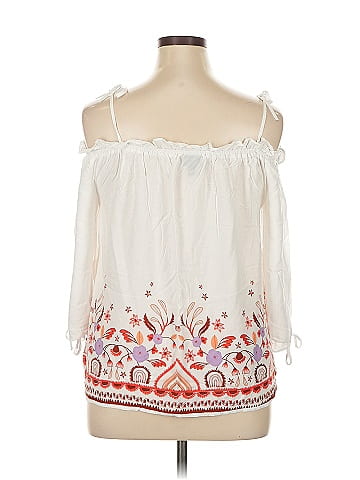 a.n.a. A New Approach 3/4 Sleeve Blouse (view 2)