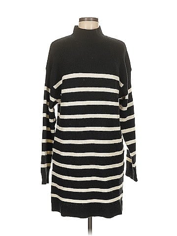 Blu Pepper Casual Dress (view 1)