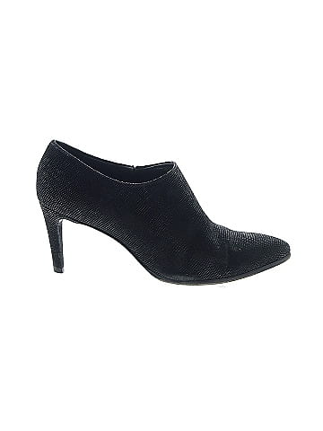 Stuart Weitzman Heels (view 1)