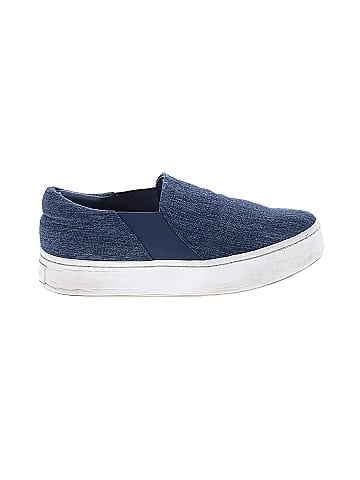 Vince. Sneakers (view 1)