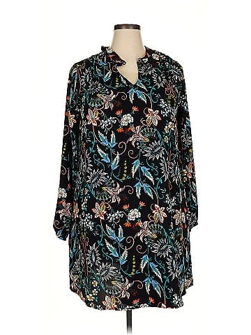 Xhilaration Casual Dress (view 1)
