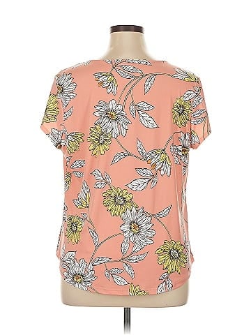 Liz Claiborne Short Sleeve Blouse (view 2)