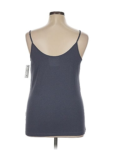 Time and Tru Tank Top (view 2)