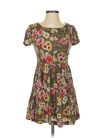 Sam & Lavi Casual Dress (view 1)