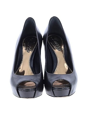 Gucci Heels (view 2)