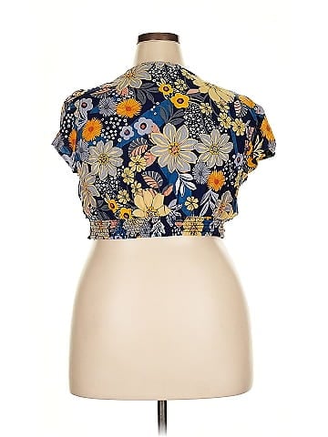 Angie Short Sleeve Blouse (view 2)