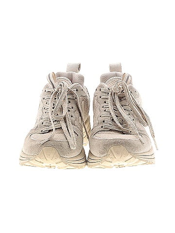 VEJA Sneakers (view 2)