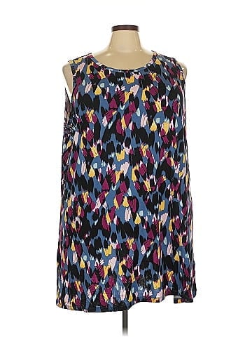 LOGO by Lori Goldstein Tank Top (view 1)