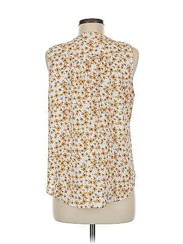 Fun2Fun Sleeveless Blouse (view 2)