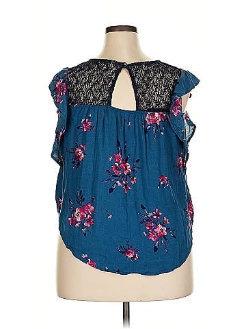 Xhilaration Sleeveless Blouse (view 2)