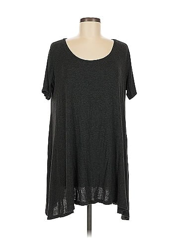 Brandy Melville Short Sleeve Top (view 1)