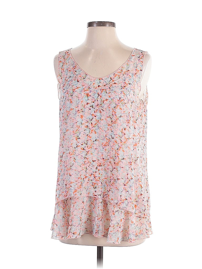 Click to view more detailed imagery on our partner's website Pre-owned Cabi Sleeveless Blouse In Pink