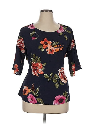 West Kei 3/4 Sleeve T-Shirt (view 1)