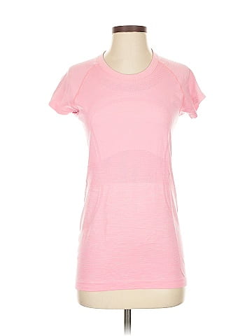 Lululemon Athletica Short Sleeve T-Shirt (view 1)