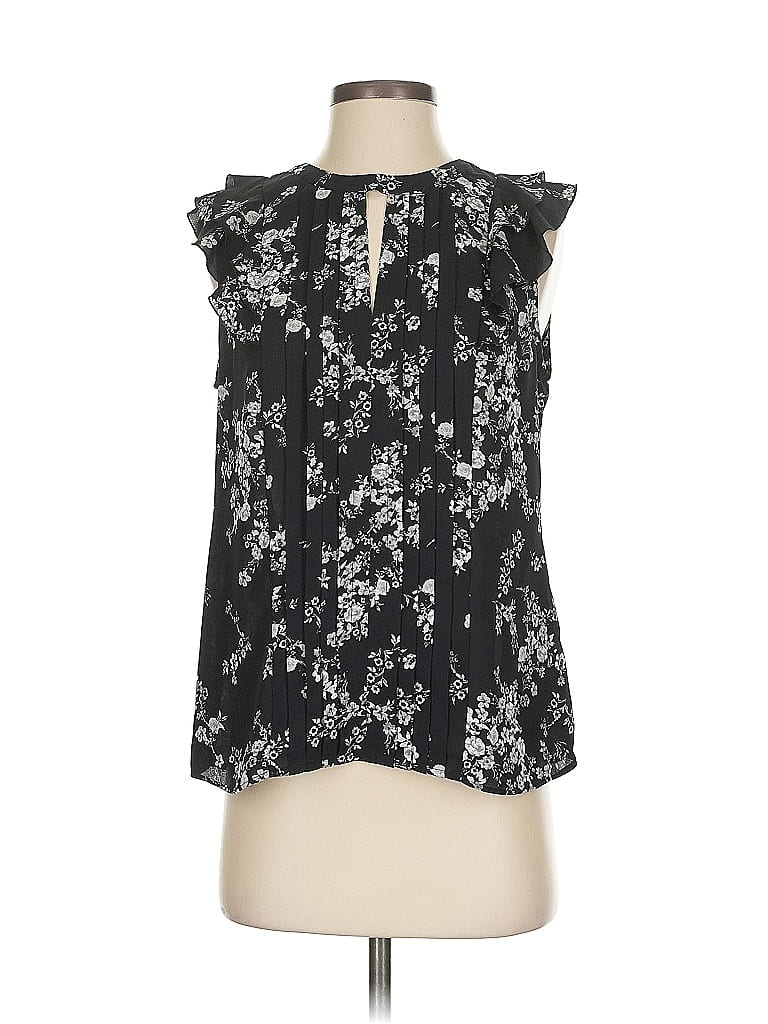 Pre-owned Elle Sleeveless Blouse In Black