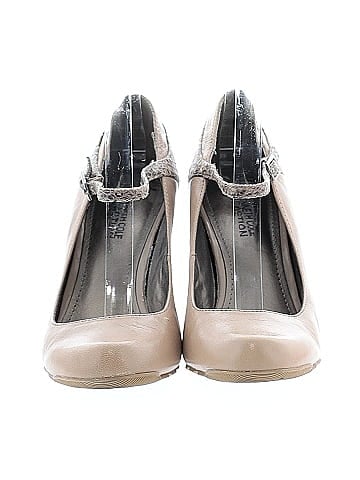 Kenneth Cole REACTION Wedges (view 2)