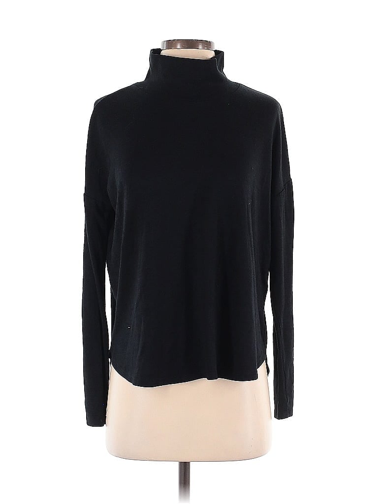 Pre-owned Banana Republic Turtleneck Sweater In Black