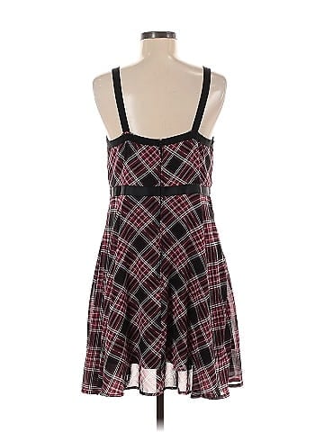 Hot Topic Casual Dress (view 2)