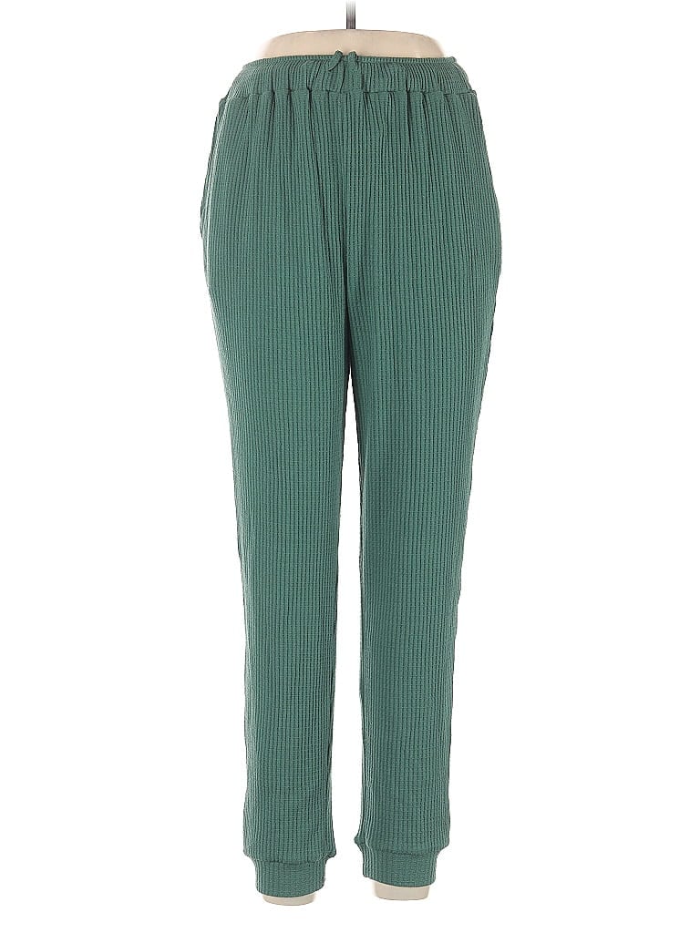 Click to view more detailed imagery on our partner's website Pre-owned Unbranded Casual Pants In Green