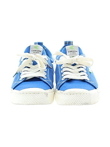 Cariuma Sneakers (view 2)