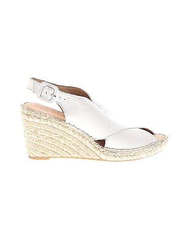 Chio Wedges (view 1)