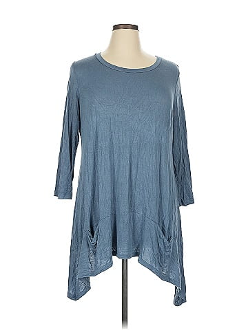 LOGO by Lori Goldstein 3/4 Sleeve Top (view 1)
