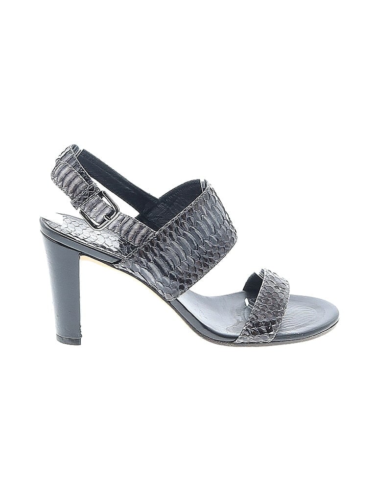 Pre-owned Stuart Weitzman Heels In Black