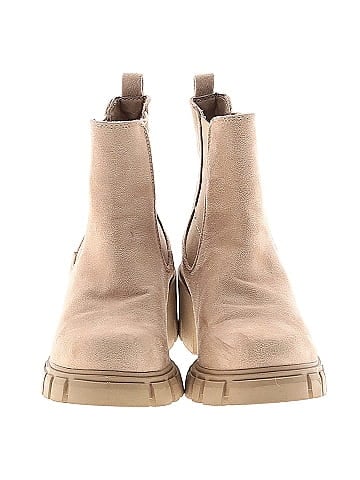 Madden Girl Ankle Boots (view 2)