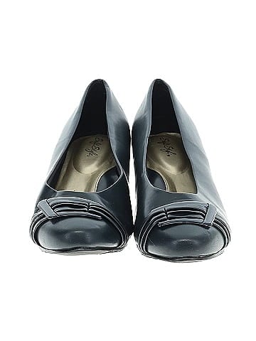 Soft Style Heels (view 2)