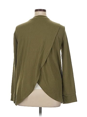 Agnes & Dora Cardigan (view 2)