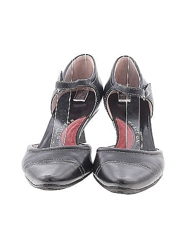 Kenneth Cole REACTION Heels (view 2)
