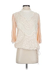 Tiny Sleeveless Blouse