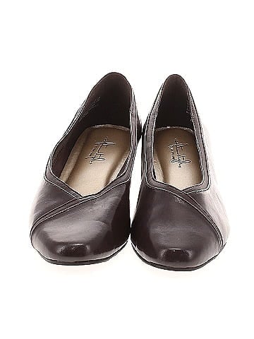 Soft Style Heels (view 2)