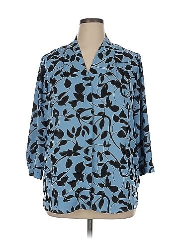Investments 3/4 Sleeve Blouse (view 1)