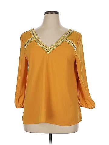 Doe & Rae 3/4 Sleeve Blouse (view 1)