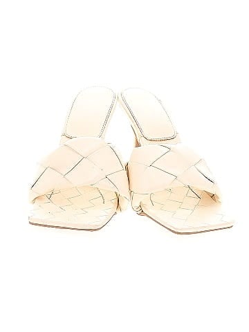 Unbranded Heels (view 2)
