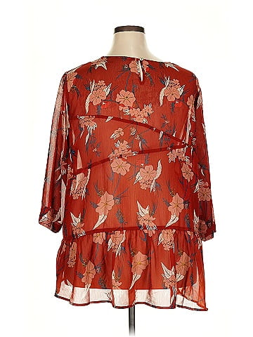LOGO by Lori Goldstein 3/4 Sleeve Blouse (view 2)