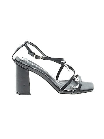 Journee Collection Heels (view 1)