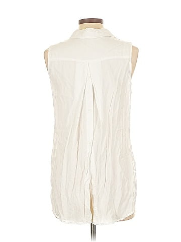 Cloth & Stone Sleeveless Button-Down Shirt (view 2)