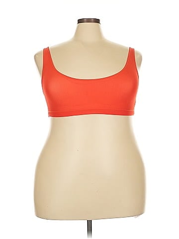 SKIMS Sports Bra (view 1)