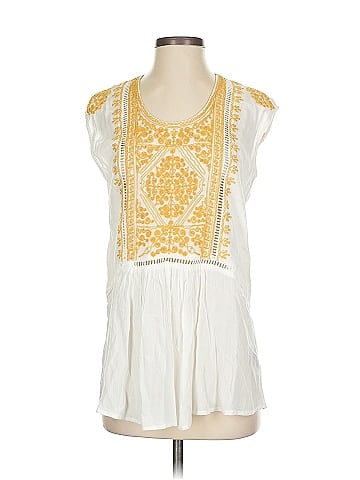 Ranna Gill Sleeveless Blouse (view 1)