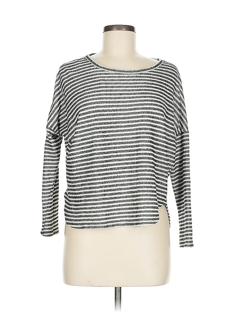 Everly Silver Ivory Cardigan Size M - photo 1