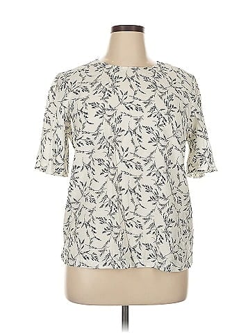 A New Day Short Sleeve Blouse (view 1)