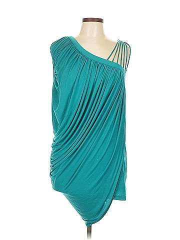 Gracia Sleeveless Top (view 1)