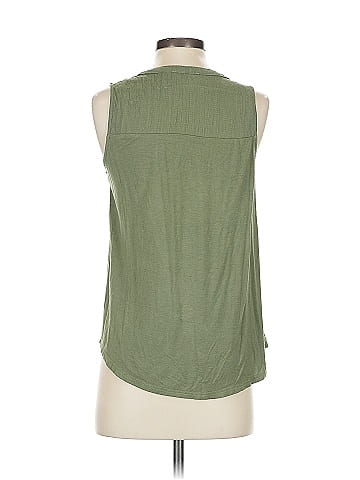 Ember Sleeveless Blouse (view 2)