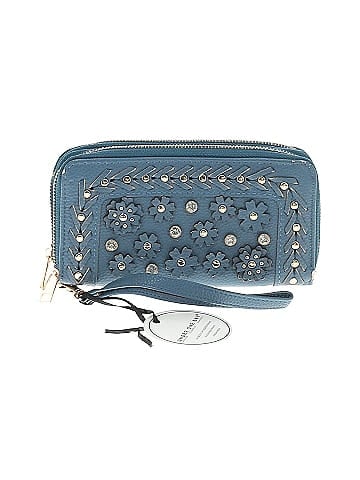 Under One Sky Wristlet (view 1)