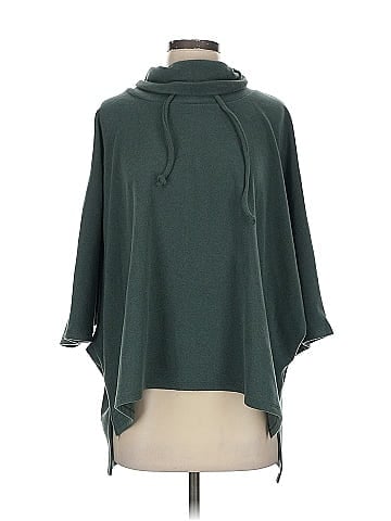 Coco + Carmen Poncho (view 1)