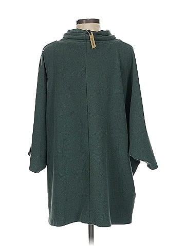 Coco + Carmen Poncho (view 2)