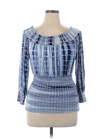 Venus 3/4 Sleeve Blouse (view 1)