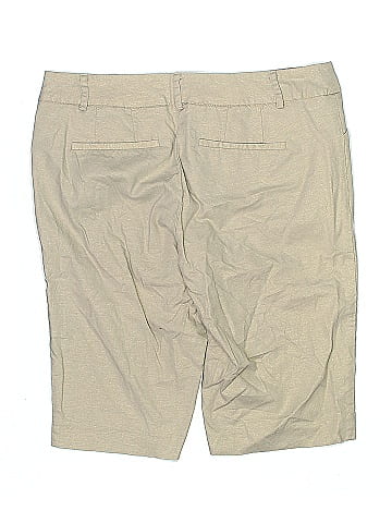 7th Avenue Design Studio New York & Company Khaki Shorts (view 2)